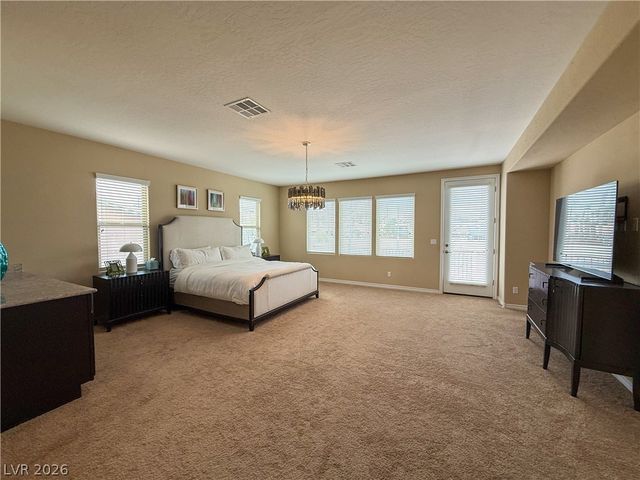 7276 White Bloom Avenue, Las Vegas, NV 89117