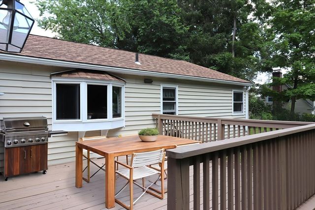 55 Franklin St, West Boylston, MA 01583