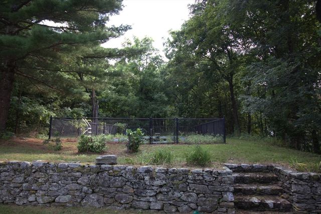 55 Franklin St, West Boylston, MA 01583