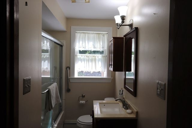 55 Franklin St, West Boylston, MA 01583