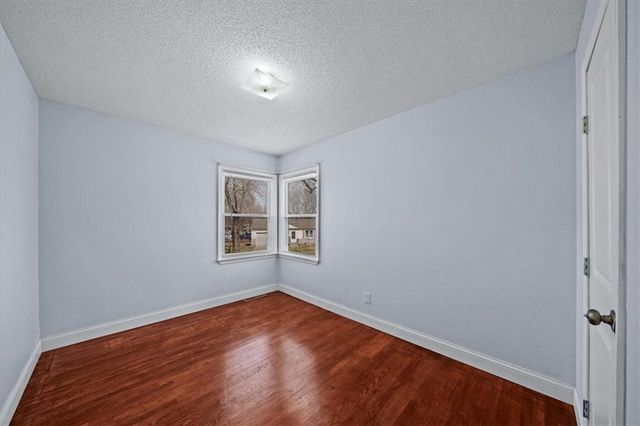 16501 E 3RD Street, Independence, MO 64056
