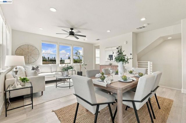 37508 Zephyr Ter, Fremont, CA 94536
