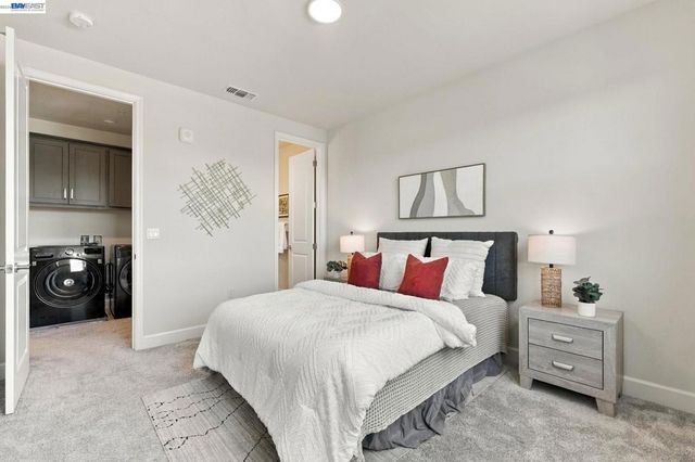 37508 Zephyr Ter, Fremont, CA 94536