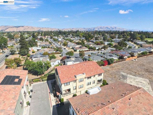 37508 Zephyr Ter, Fremont, CA 94536