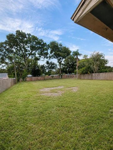 1370 ADMIRAL WOODSON LANE, Clearwater, FL 33755