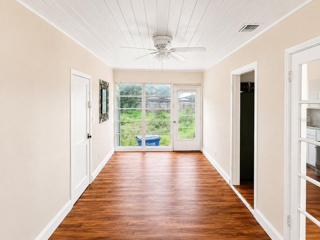 1370 ADMIRAL WOODSON LANE, Clearwater, FL 33755