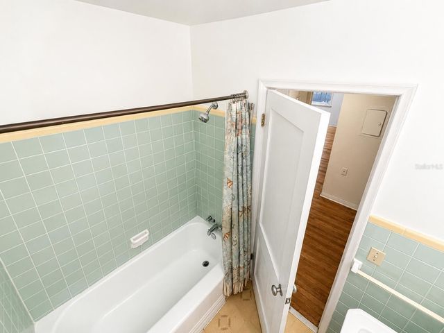 1370 ADMIRAL WOODSON LANE, Clearwater, FL 33755