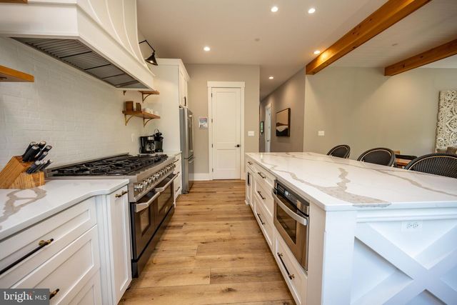 152 RIDGE RUN RD, Mc Henry, MD 21541