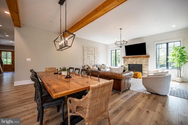 152 RIDGE RUN RD, Mc Henry, MD 21541