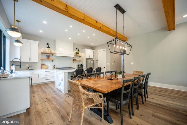 152 RIDGE RUN RD, Mc Henry, MD 21541