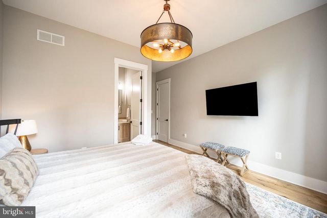 152 RIDGE RUN RD, Mc Henry, MD 21541