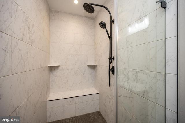 152 RIDGE RUN RD, Mc Henry, MD 21541