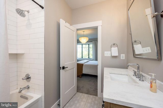 152 RIDGE RUN RD, Mc Henry, MD 21541