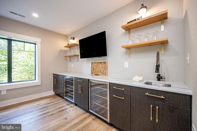 152 RIDGE RUN RD, Mc Henry, MD 21541