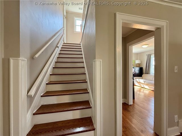 106 Layne Avenue, Nitro, WV 25143