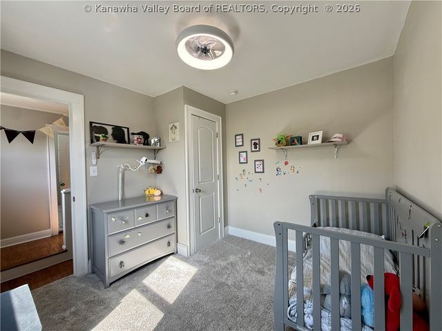 106 Layne Avenue, Nitro, WV 25143