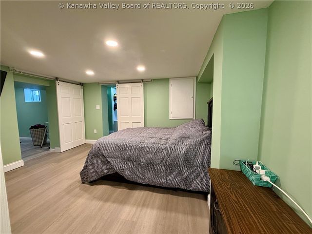 106 Layne Avenue, Nitro, WV 25143