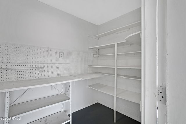 635 N 67TH Place, Mesa, AZ 85205