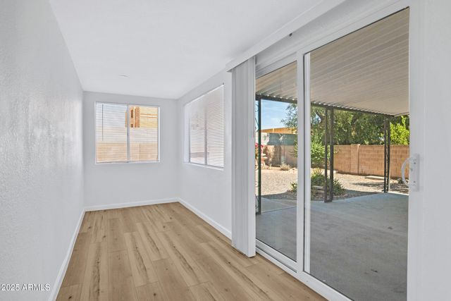 635 N 67TH Place, Mesa, AZ 85205