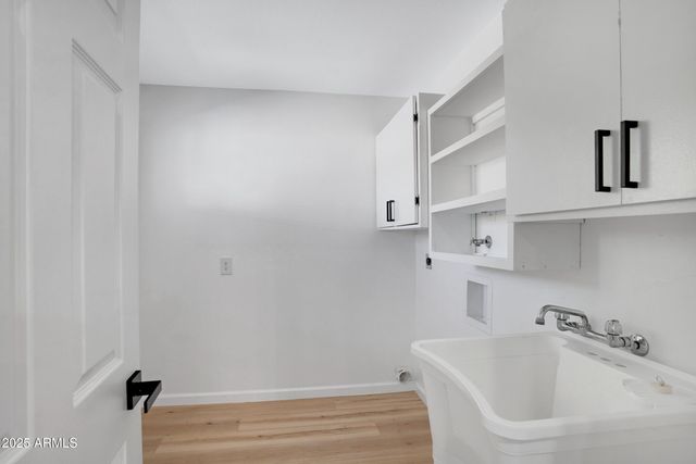 635 N 67TH Place, Mesa, AZ 85205