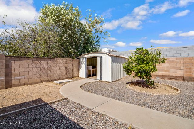 635 N 67TH Place, Mesa, AZ 85205