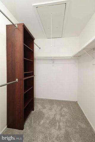 8 DEERFIELD CT, Bordentown, NJ 08505