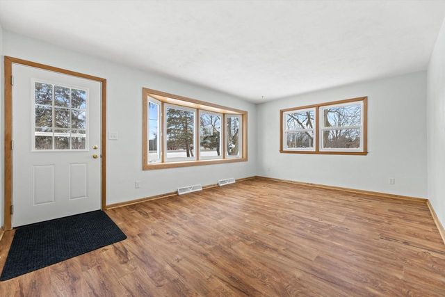 S46W29780 Genesee ROAD, Waukesha, WI 53189