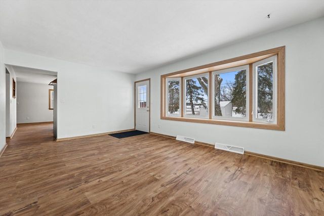 S46W29780 Genesee ROAD, Waukesha, WI 53189