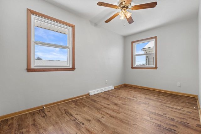 S46W29780 Genesee ROAD, Waukesha, WI 53189