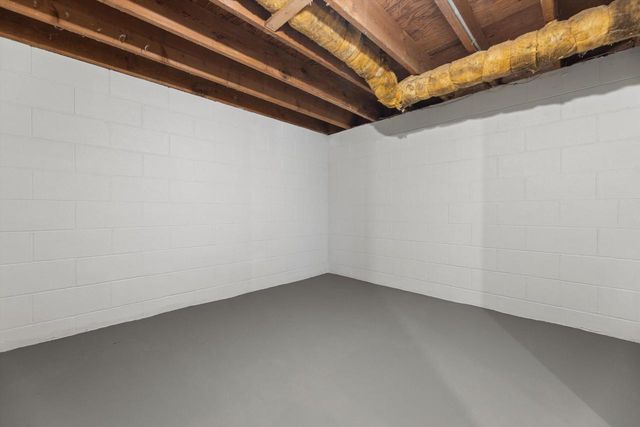 S46W29780 Genesee ROAD, Waukesha, WI 53189