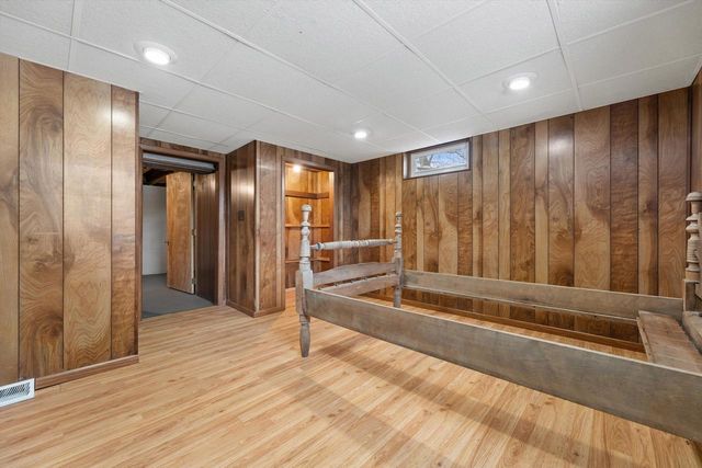 S46W29780 Genesee ROAD, Waukesha, WI 53189