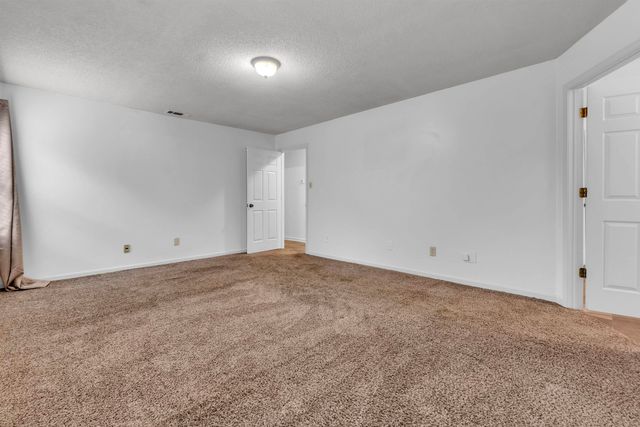 2957 VALLEY LAKE DR, Bartlett, TN 38135