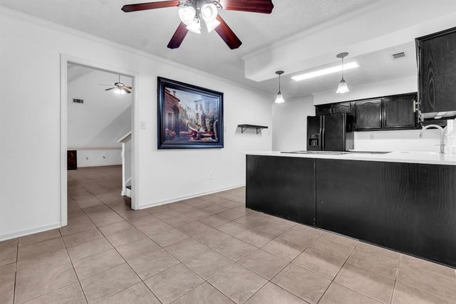 2957 VALLEY LAKE DR, Bartlett, TN 38135