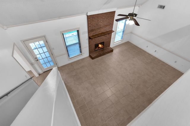 2957 VALLEY LAKE DR, Bartlett, TN 38135