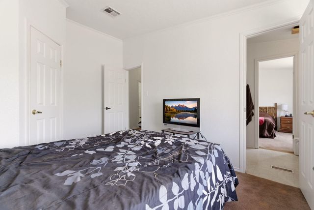 22 Jerome Road, Los Lunas, NM 87031