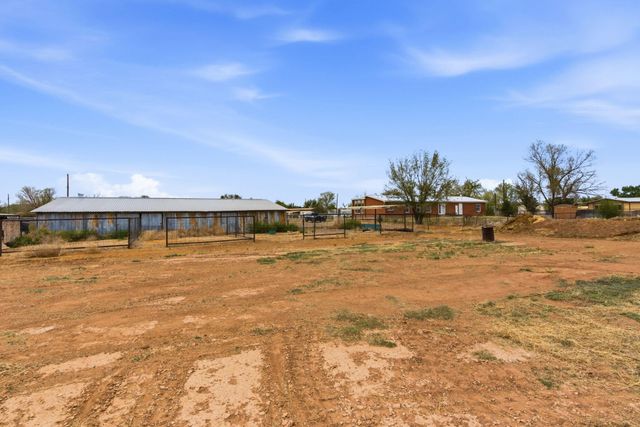 22 Jerome Road, Los Lunas, NM 87031