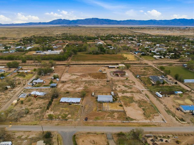 22 Jerome Road, Los Lunas, NM 87031