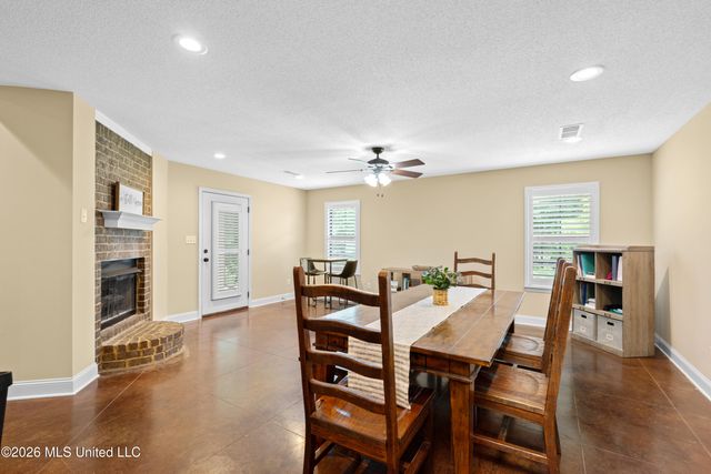 1586 Mckenas Wy Cove, Hernando, MS 38632