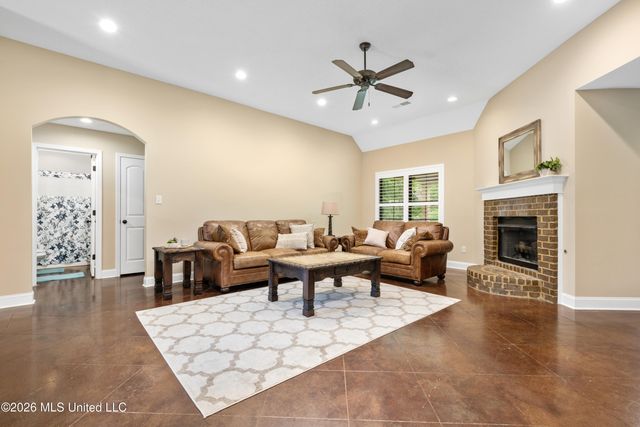 1586 Mckenas Wy Cove, Hernando, MS 38632