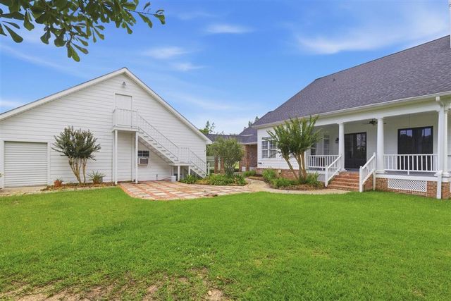 2411 Bon Vie Drive, Sulphur, LA 70665