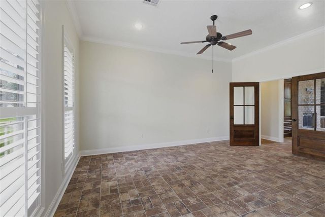 2411 Bon Vie Drive, Sulphur, LA 70665