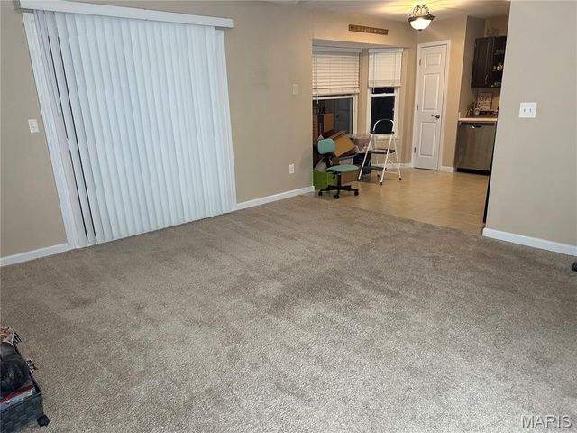 152 Old Buggy Court D, St Peters, MO 63304