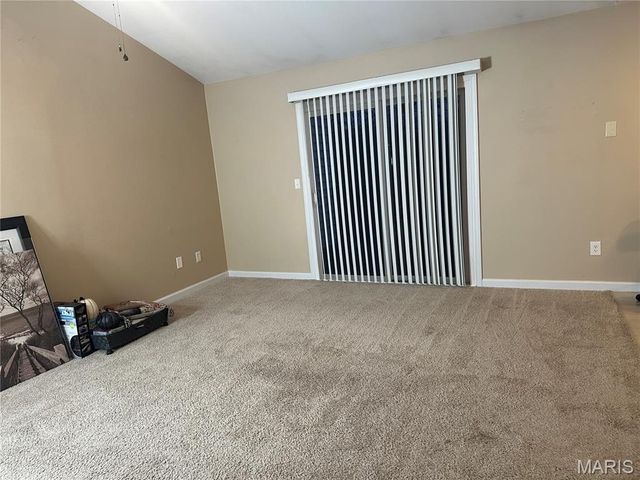 152 Old Buggy Court D, St Peters, MO 63304