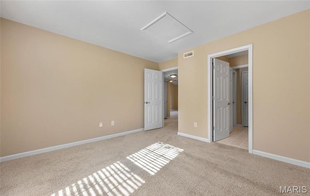 152 Old Buggy Court D, St Peters, MO 63304