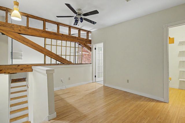 32 Market Street A, Somersworth, NH 03878