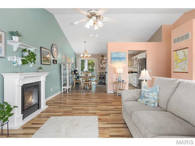 2062 Birchwood Drive, Barnhart, MO 63012