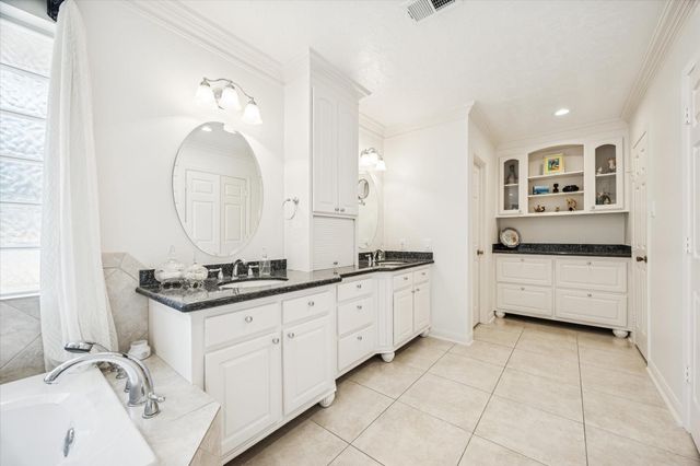 1502 Adkins Road, Houston, TX 77055