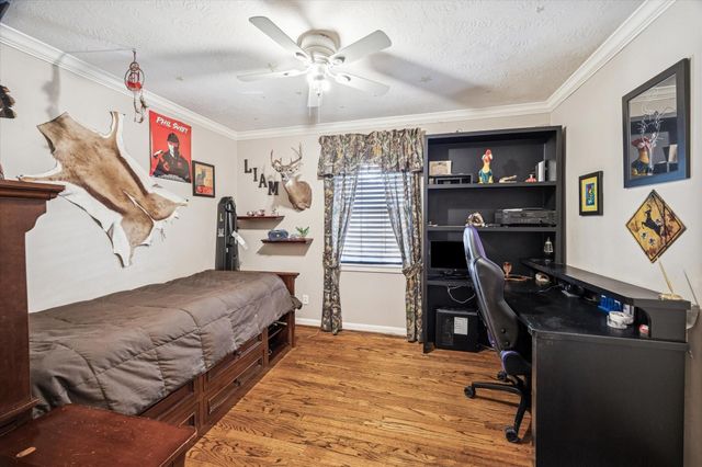 1502 Adkins Road, Houston, TX 77055