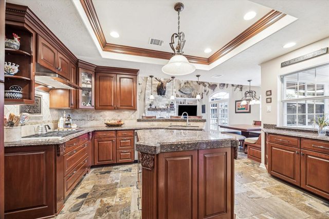 1502 Adkins Road, Houston, TX 77055