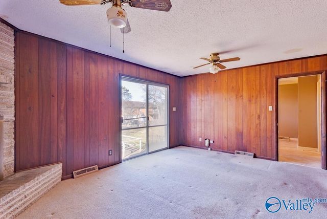 11026 Mcbride Drive SE, Huntsville, AL 35803